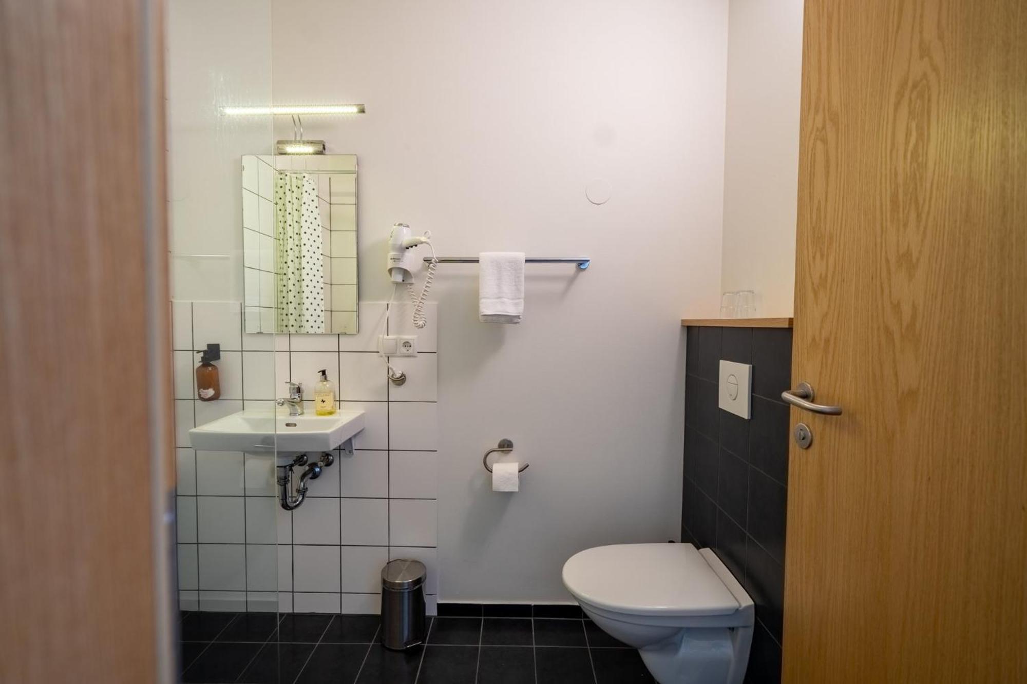 Hotel Eskifjoerthur Екстериор снимка