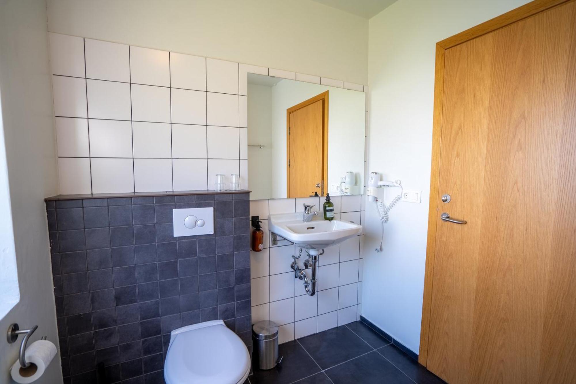 Hotel Eskifjoerthur Екстериор снимка